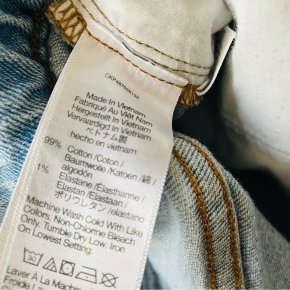 Madewell SIZE 29 The Curvy Perfect Vintage wide leg crop jeans in light wash - Picture 8 of 8